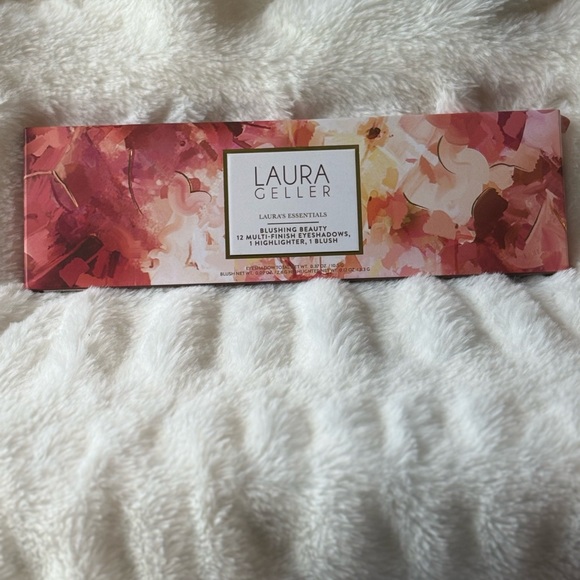 Laura Geller Blushing Beauty Makeup Set